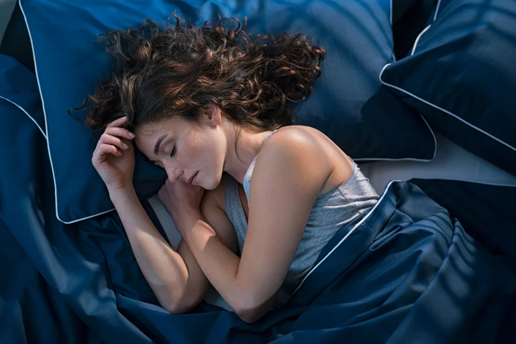 睡眠の質を改善している女性